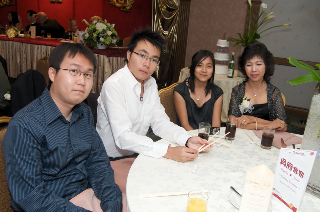 ngwongweddingaug3120085661.jpg